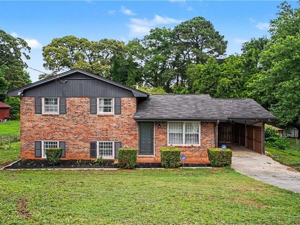 6364 Maddox Road, Morrow, GA 30260