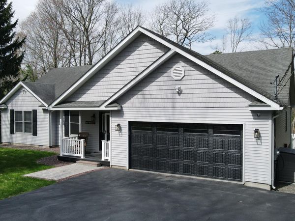 234 Surrey Drive , Lords Valley, PA 18428