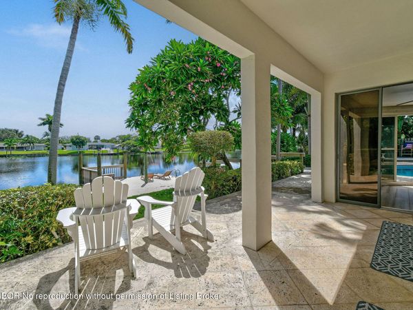 8110 W Lake Drive, Lake Clark Shores, FL 33406