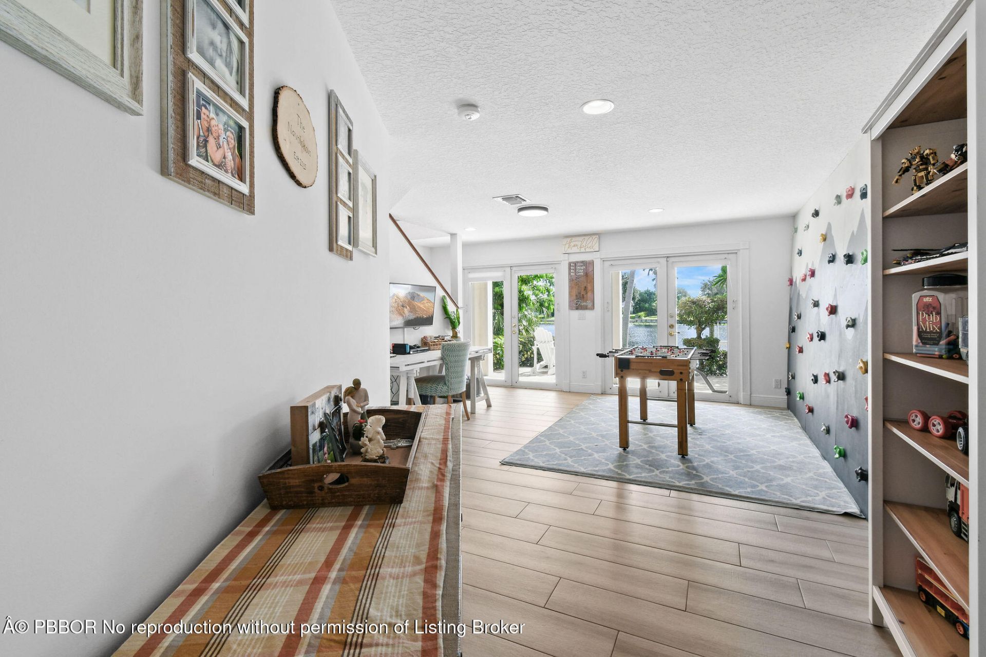 8110 W Lake Drive, Lake Clarke Shores, FL 33406 Photo