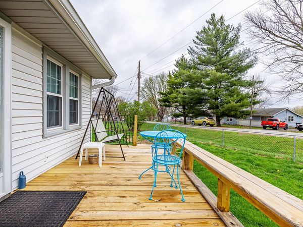 2830 NE 51st Court, Des Moines, IA 50317