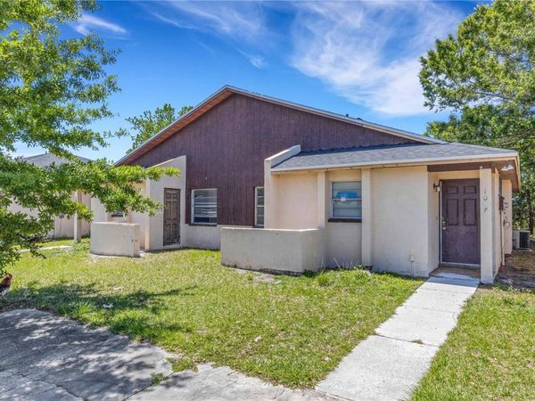 1047 / 1049 CAPTIVA POINT, LAKELAND, FL 33801