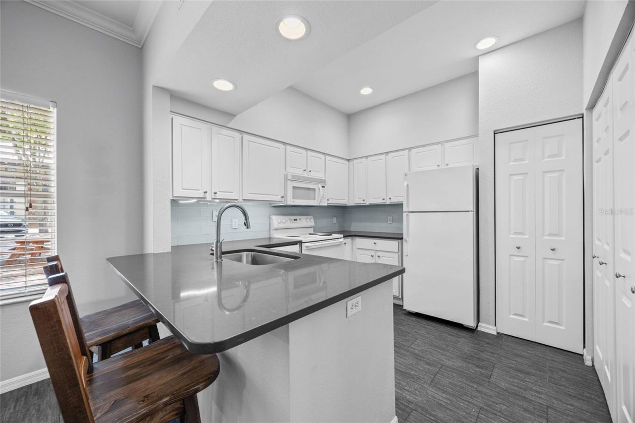 5141 SW 91st Way , Unit I-102, Gainesville, FL 32608 Photo