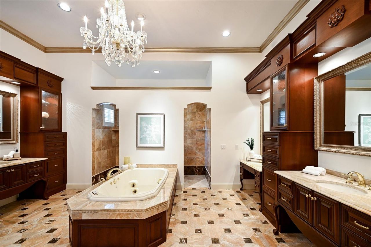 3809 Founders Club Drive, Sarasota, FL 34240 Photo