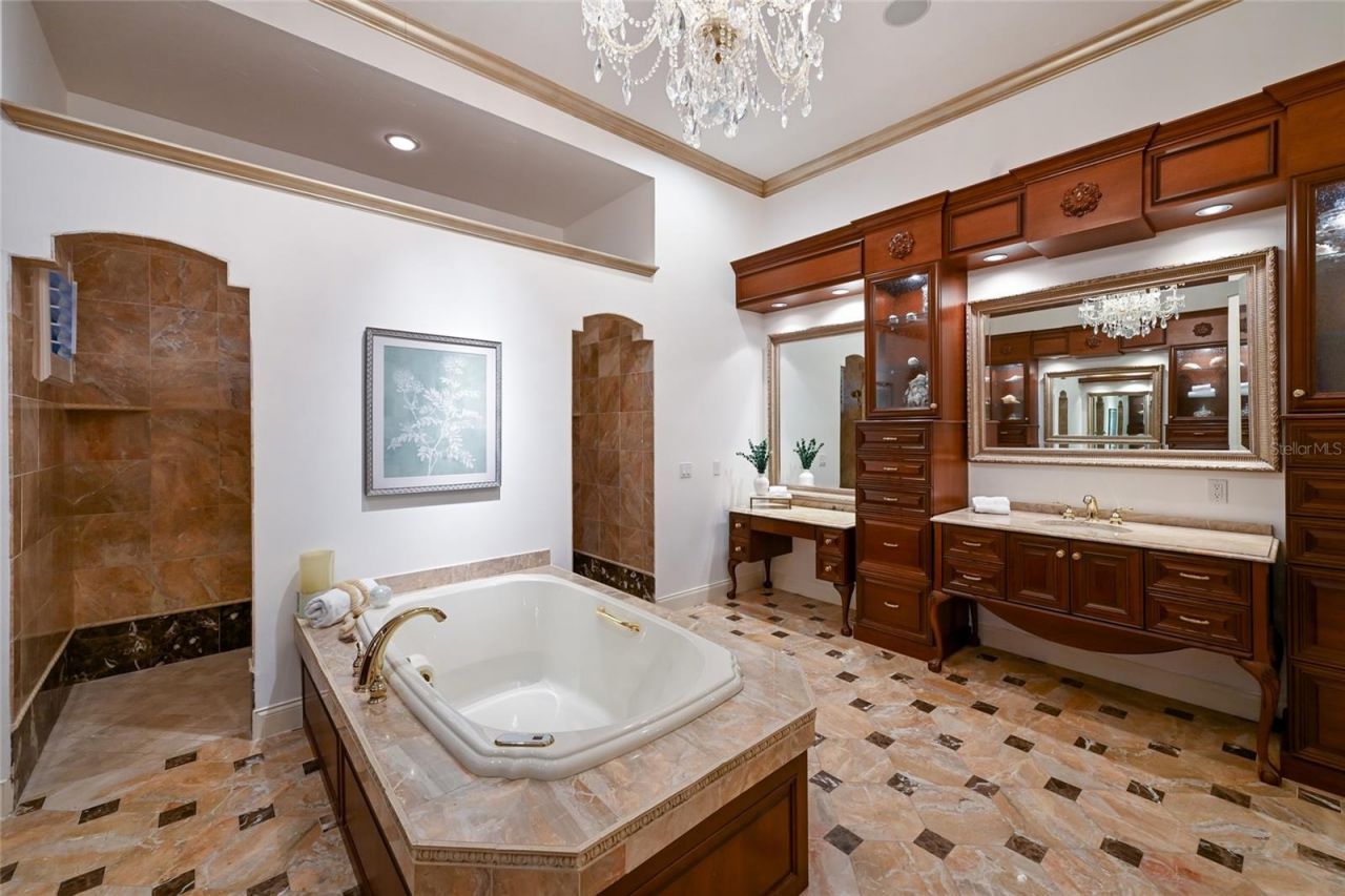 3809 Founders Club Drive, Sarasota, FL 34240 Photo