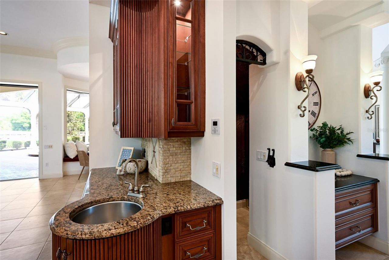 3809 Founders Club Drive, Sarasota, FL 34240 Photo