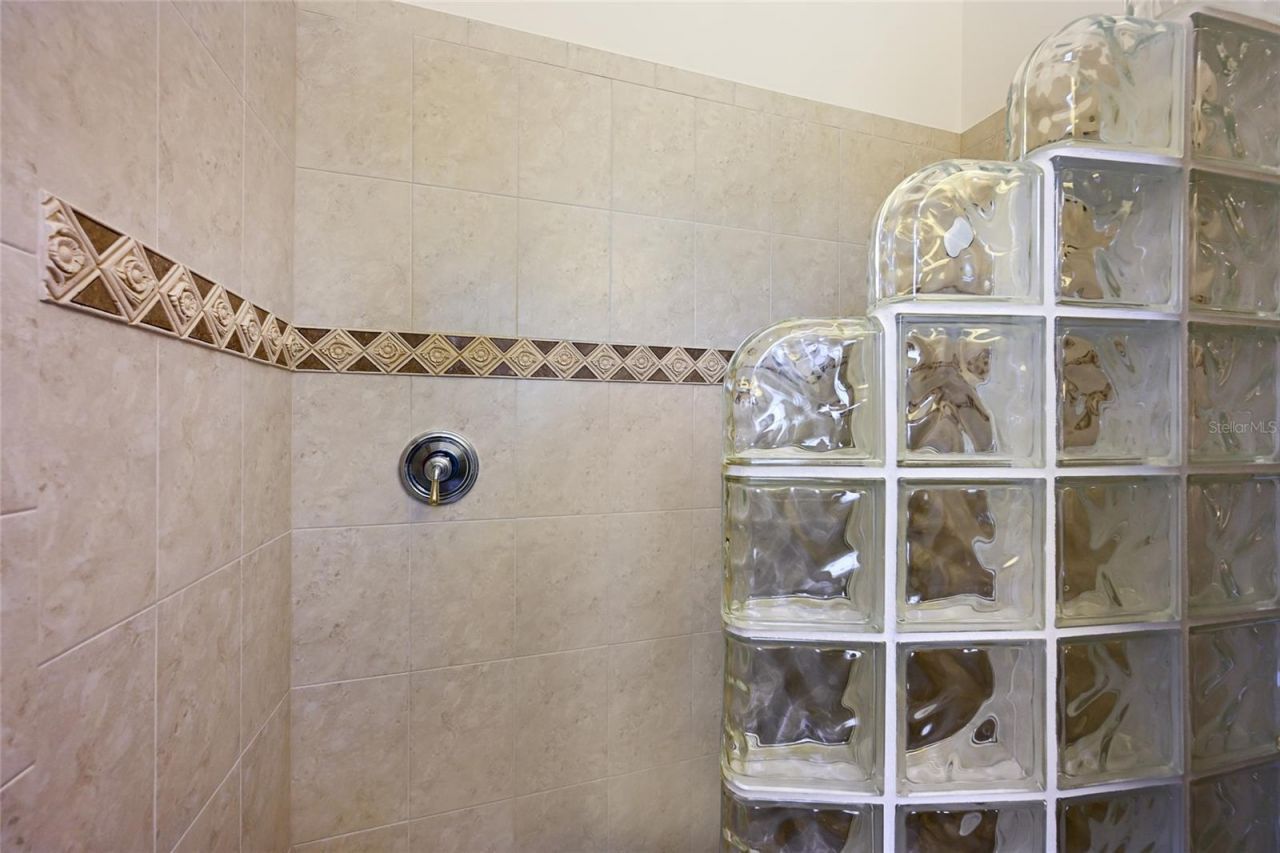 3809 Founders Club Drive, Sarasota, FL 34240 Photo