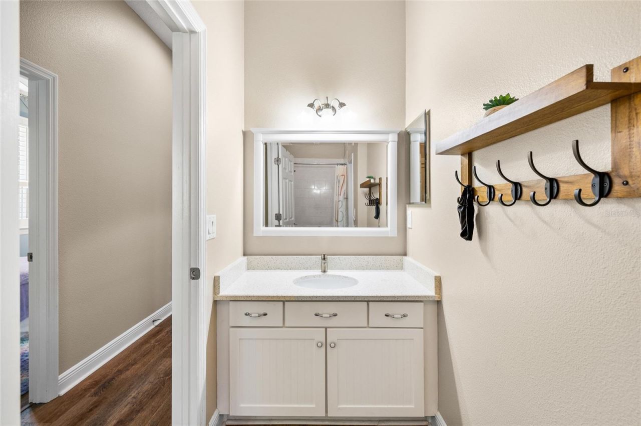 5823 Terncrest Drive, Lithia, FL 33547 Photo