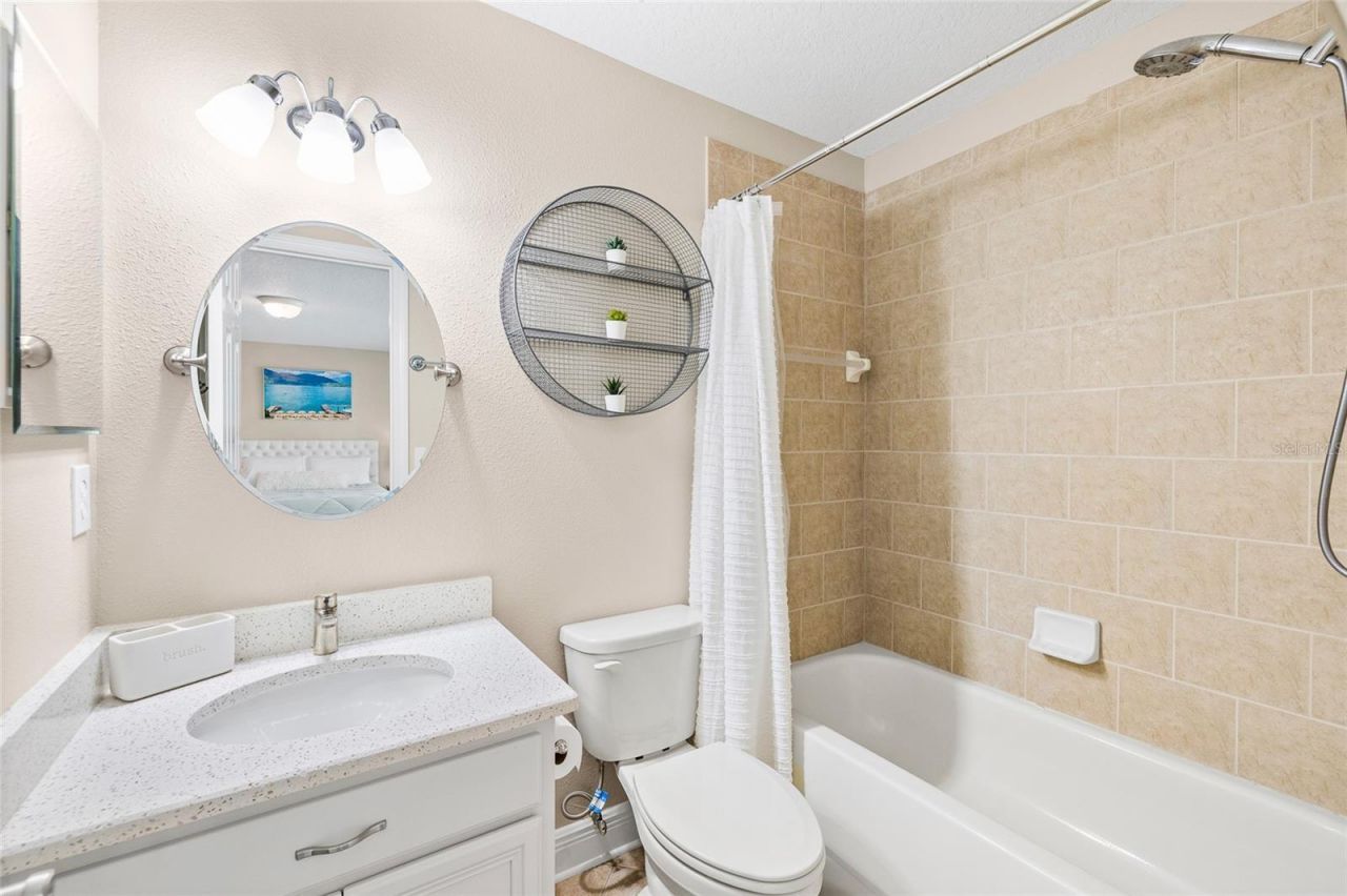 5823 Terncrest Drive, Lithia, FL 33547 Photo