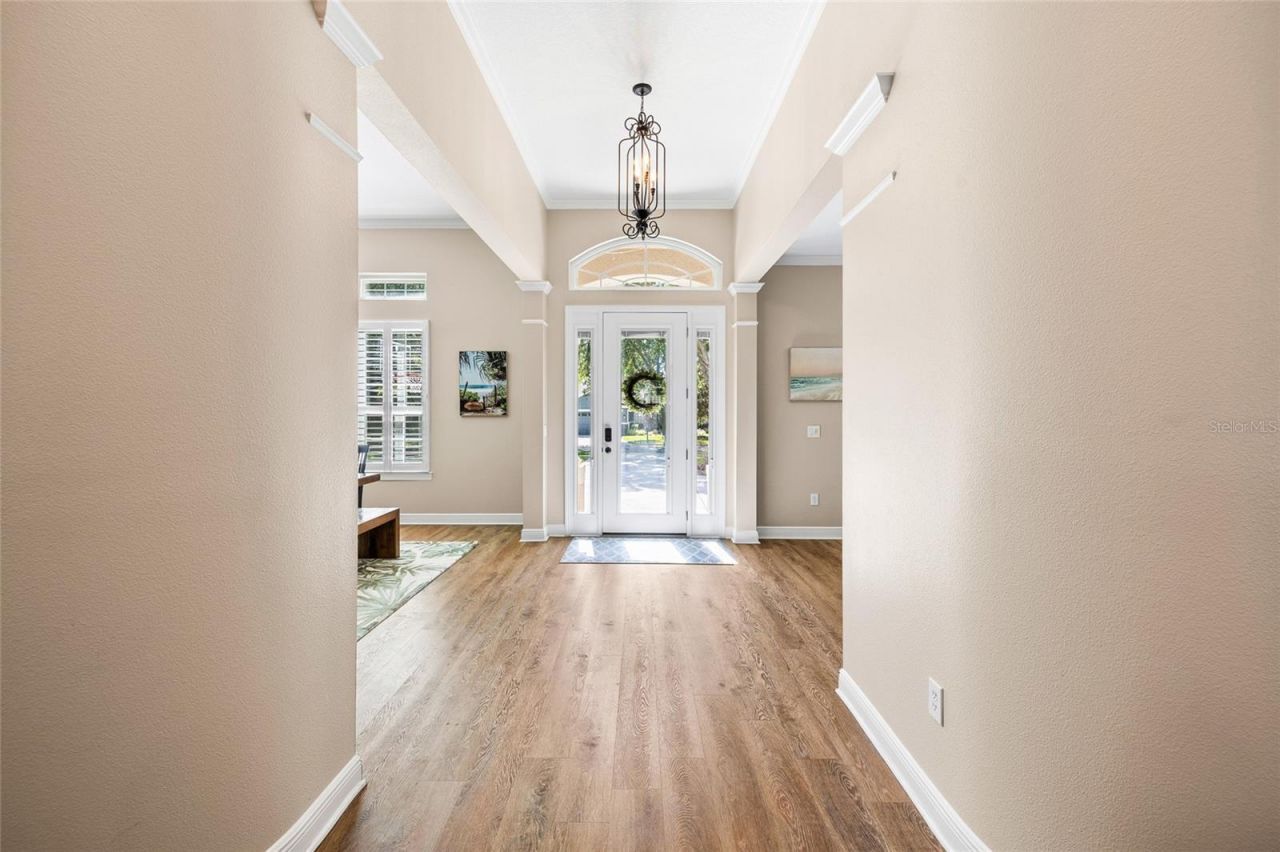 5823 Terncrest Drive, Lithia, FL 33547 Photo