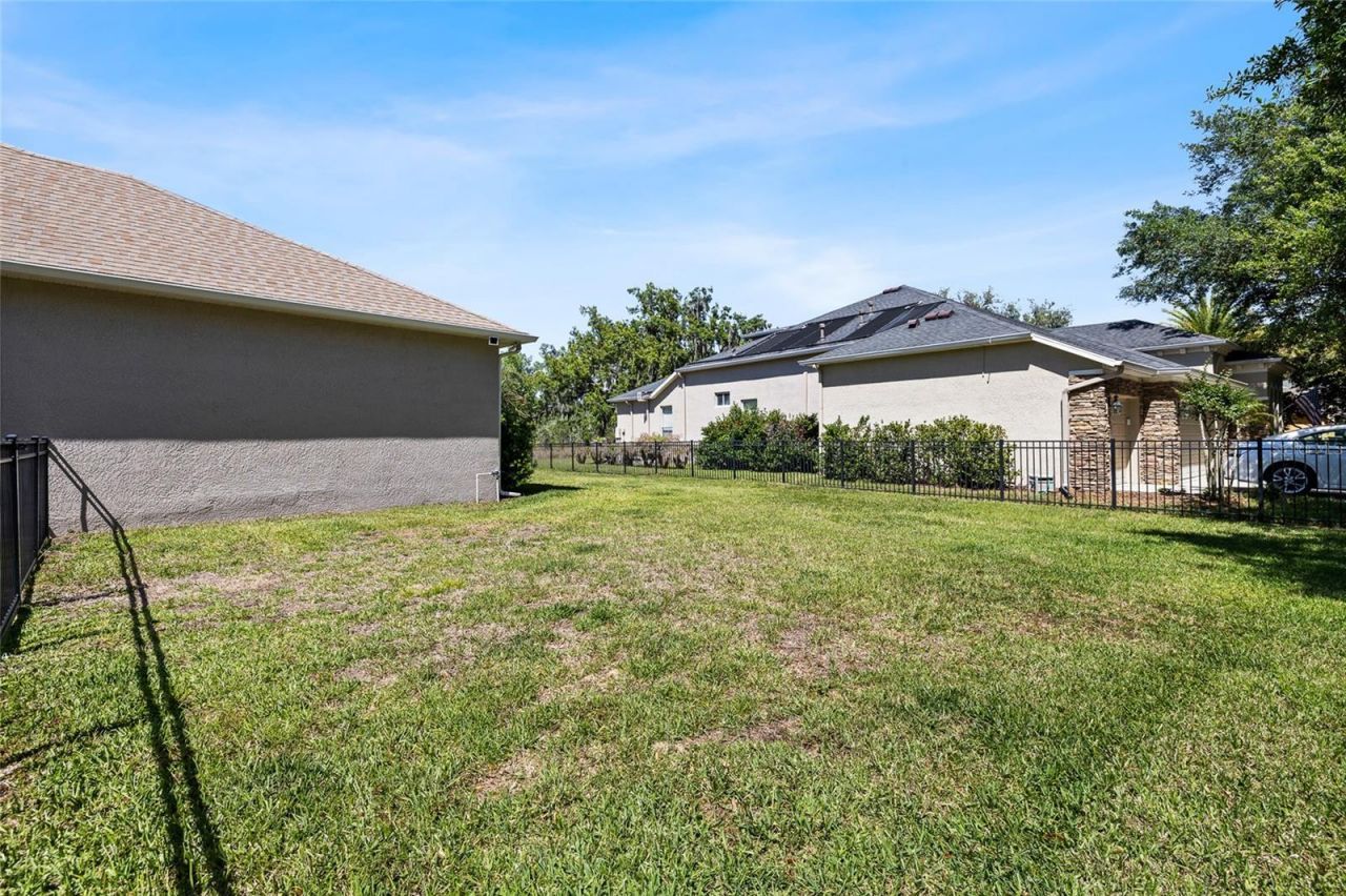 5823 Terncrest Drive, Lithia, FL 33547 Photo