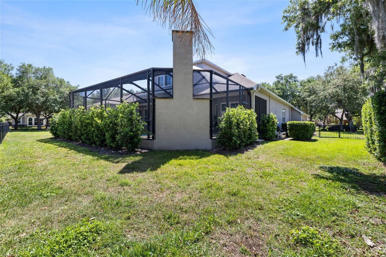 5823 Terncrest Drive, Lithia, FL 33547 Photo