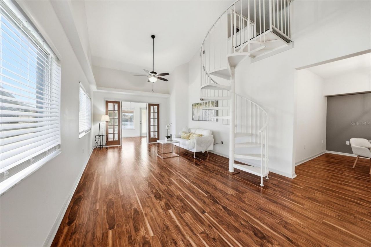 13614 Lake Point Drive S, Clearwater, FL 33762 Photo