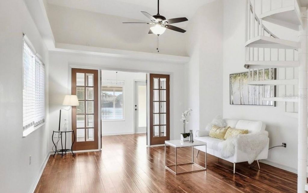 13614 Lake Point Drive S, Clearwater, FL 33762 Photo