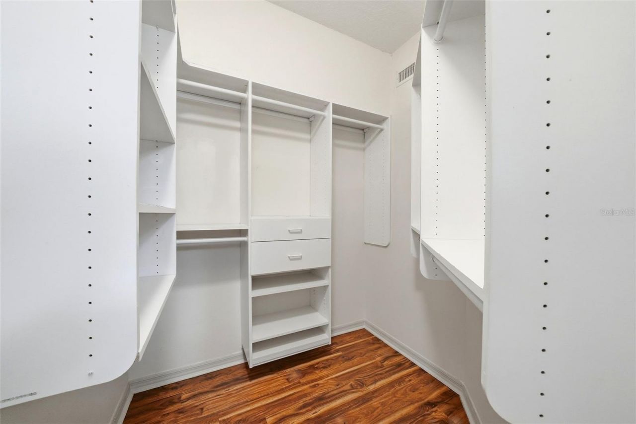 13614 Lake Point Drive S, Clearwater, FL 33762 Photo