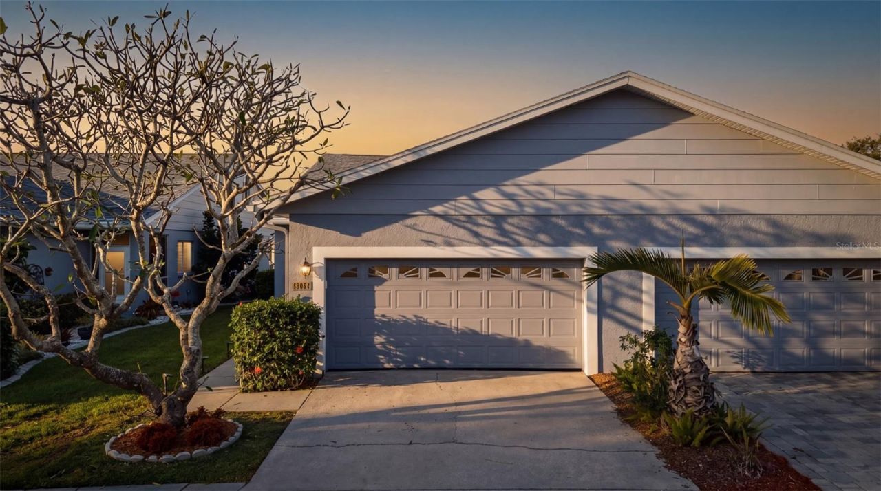 13614 Lake Point Drive S, Clearwater, FL 33762 Photo