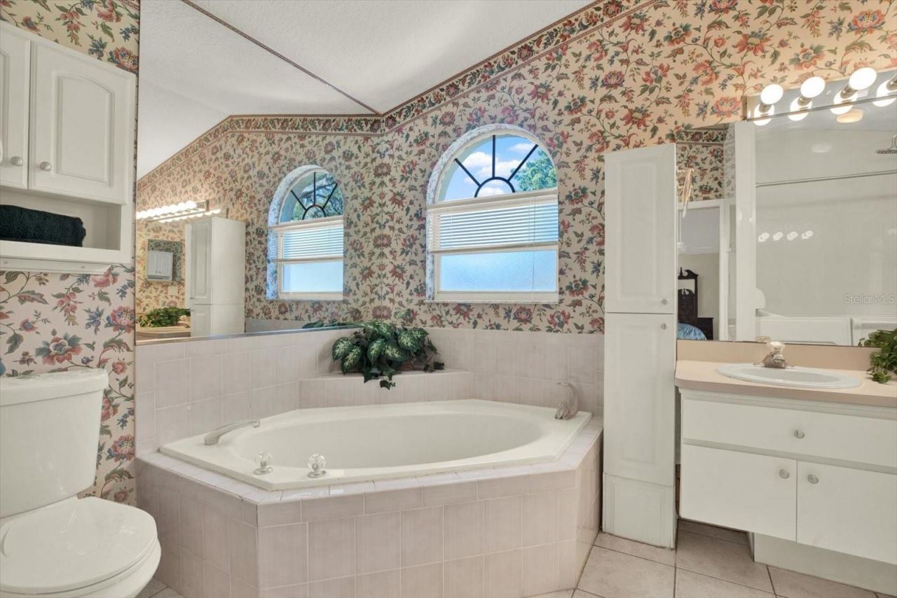 9131 Rhett Lane , Weeki Wachee, FL 34613 Photo