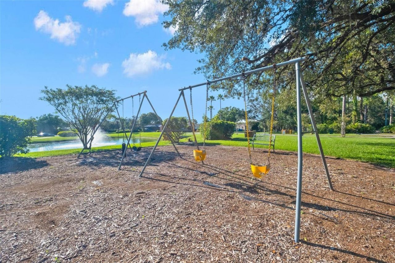 9131 Rhett Lane , Weeki Wachee, FL 34613 Photo