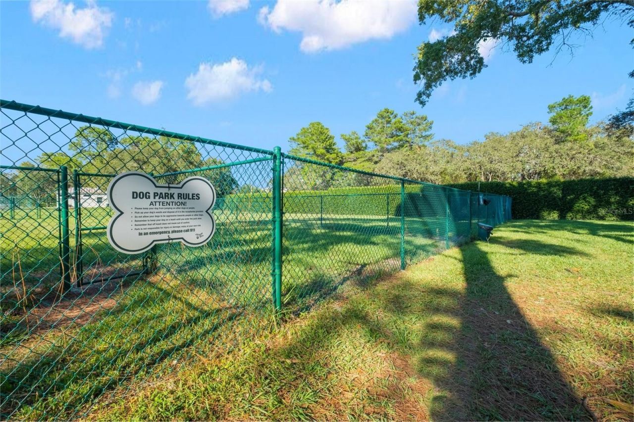 9131 Rhett Lane , Weeki Wachee, FL 34613 Photo