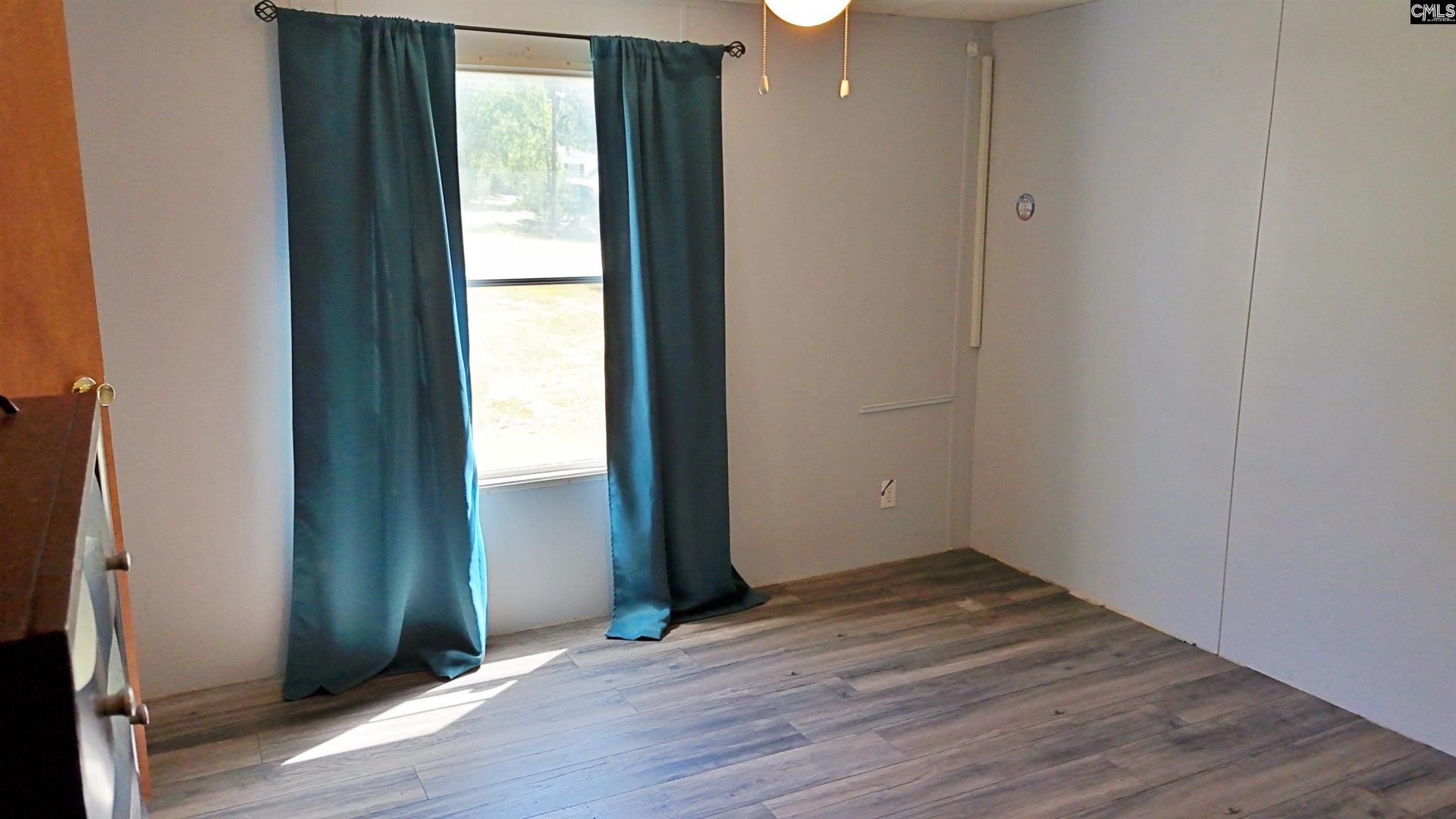 102 A & B Wilhowie Drive  Photo 11