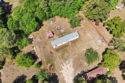 102 A & B Wilhowie Drive  photo 4