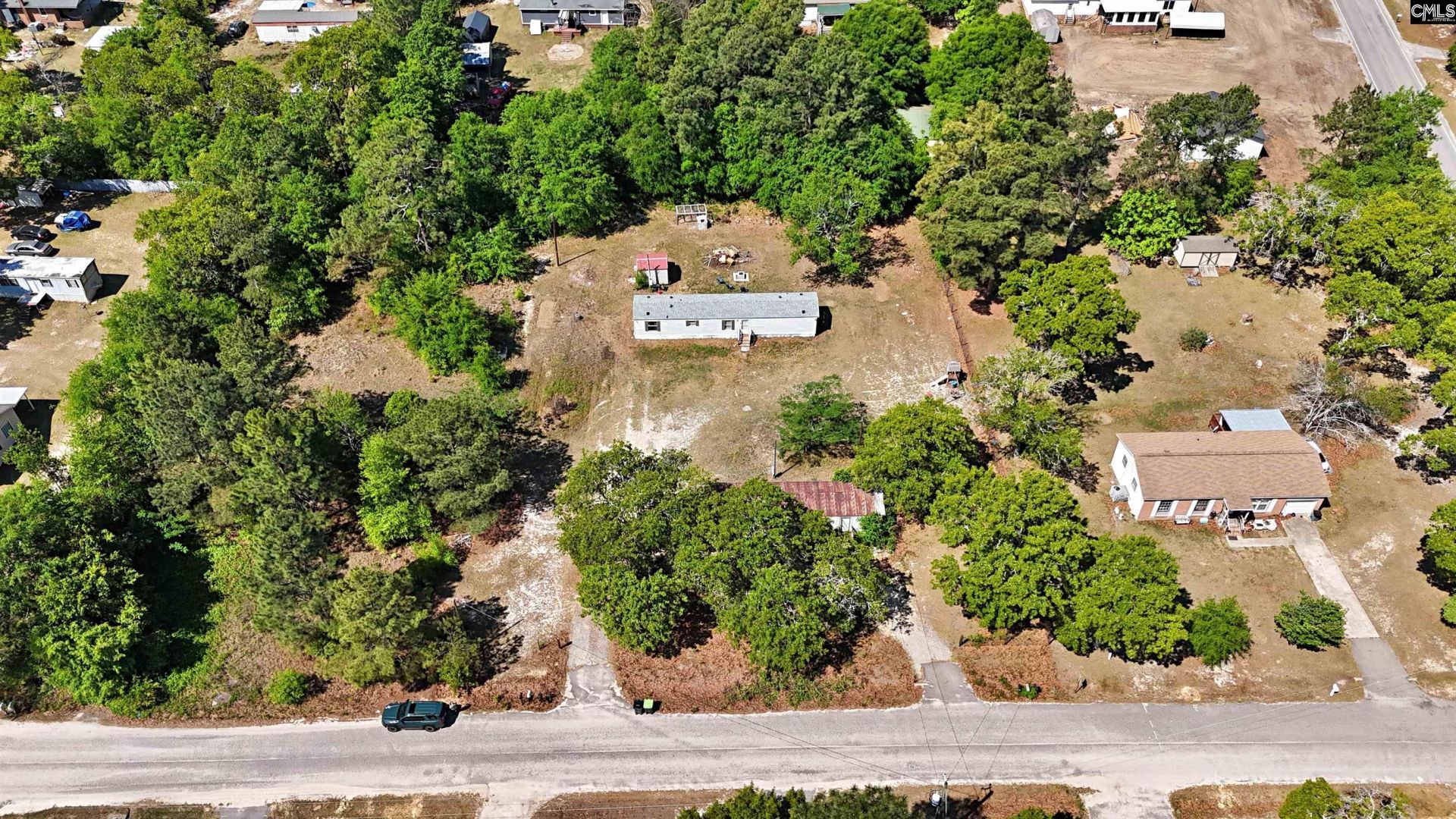 102 A & B Wilhowie Drive  Photo 4