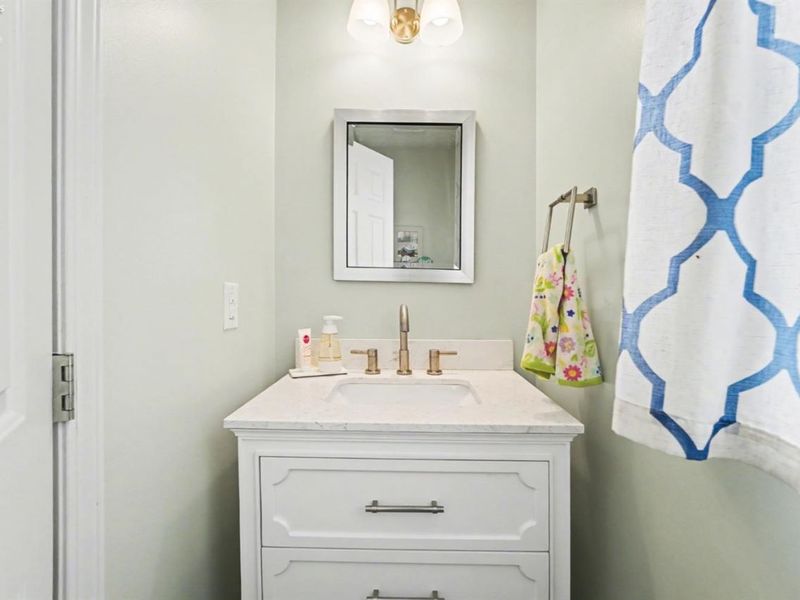 1023 Coopers Run, Amherst, OH 44001 Photo 15