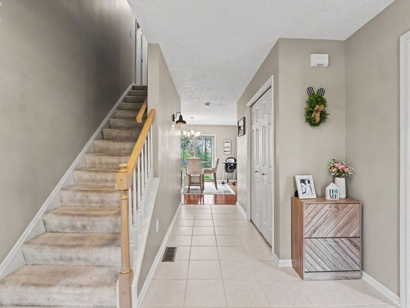 1023 Coopers Run, Amherst, OH 44001 Photo 27