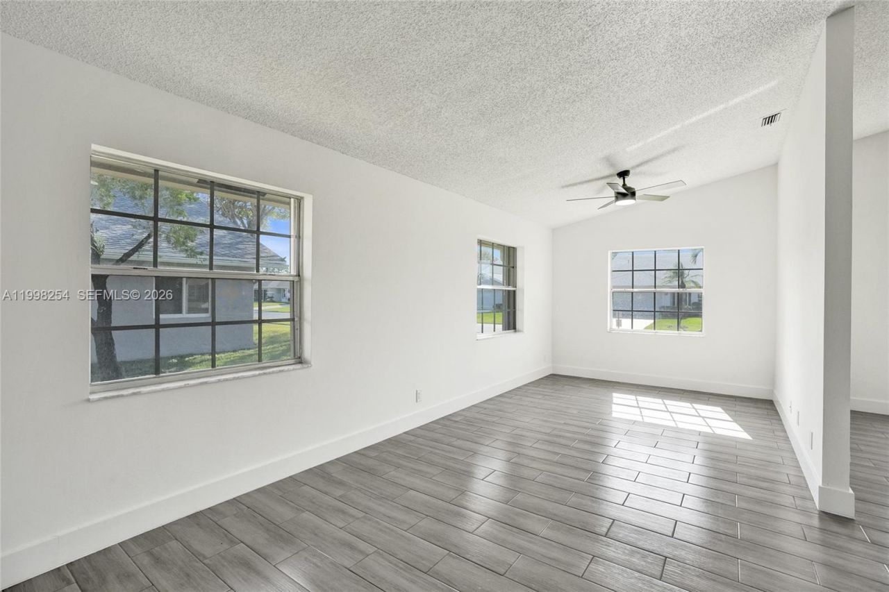 5287 Tiffany Anne Cir , West Palm Beach, FL 33417 Photo