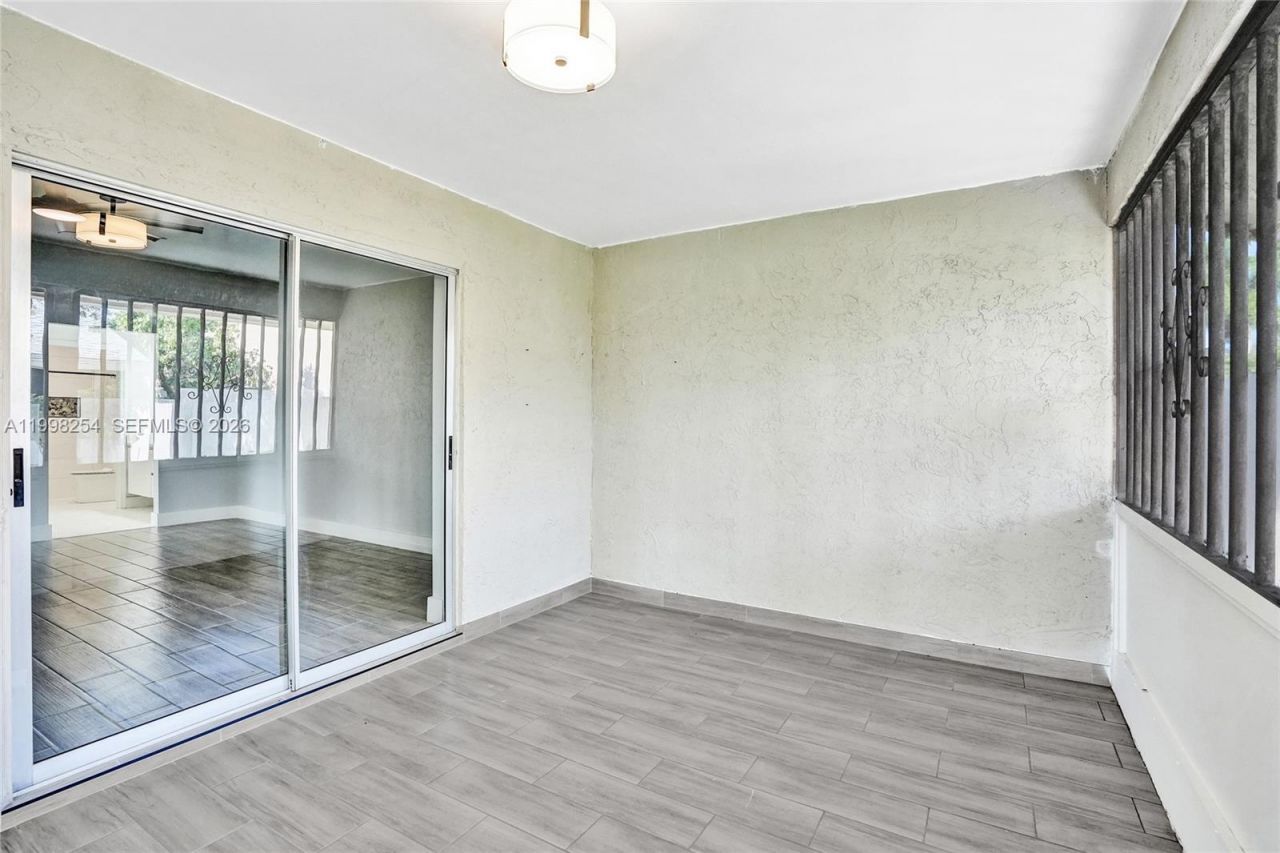 5287 Tiffany Anne Cir , West Palm Beach, FL 33417 Photo