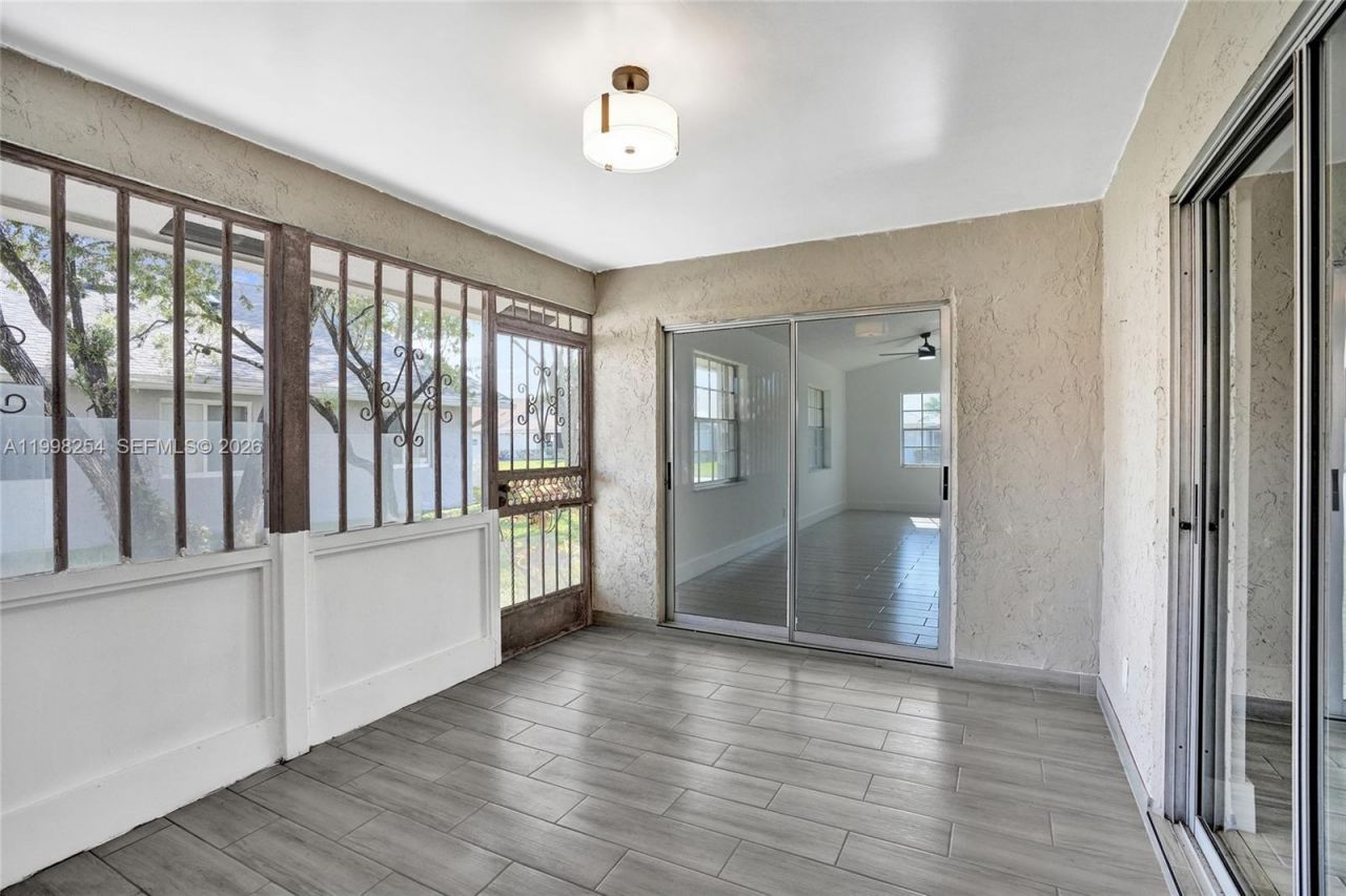 5287 Tiffany Anne Cir , West Palm Beach, FL 33417 Photo