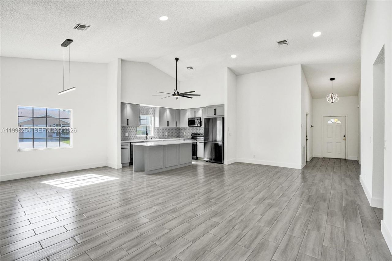 5287 Tiffany Anne Cir , West Palm Beach, FL 33417 Photo