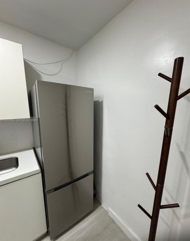 1000 West Ave, Unit 218, Miami Beach, FL 33139 Photo