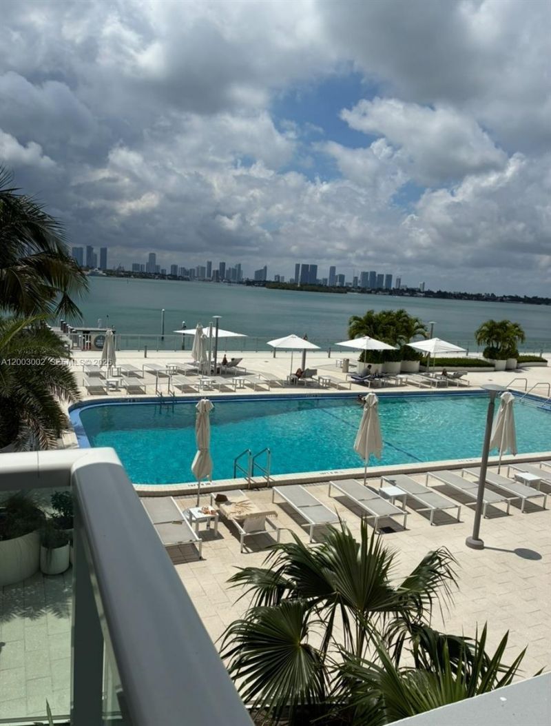 1000 West Ave, Unit 218, Miami Beach, FL 33139 Photo