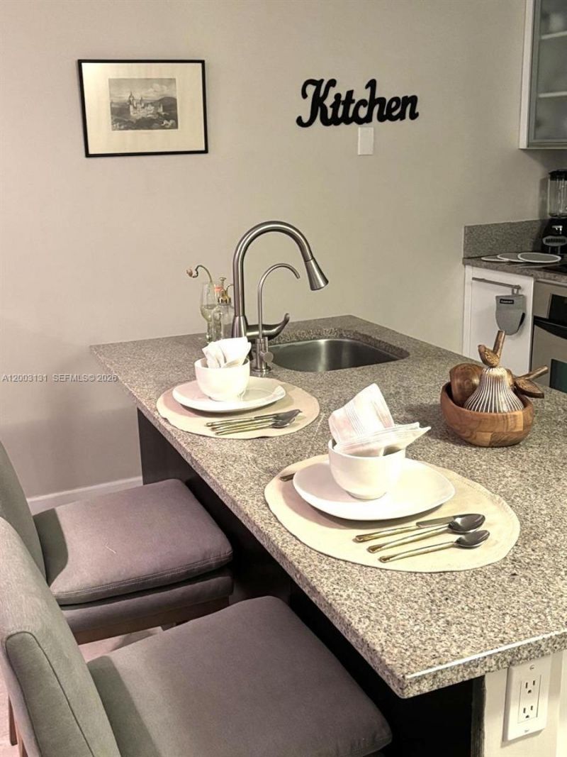 888 Biscayne Blvd , Unit 4310, Miami, FL 33132 Photo
