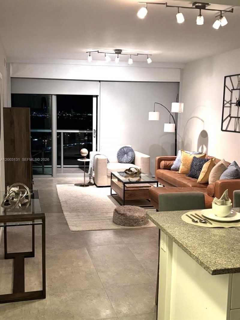 888 Biscayne Blvd , Unit 4310, Miami, FL 33132 Photo