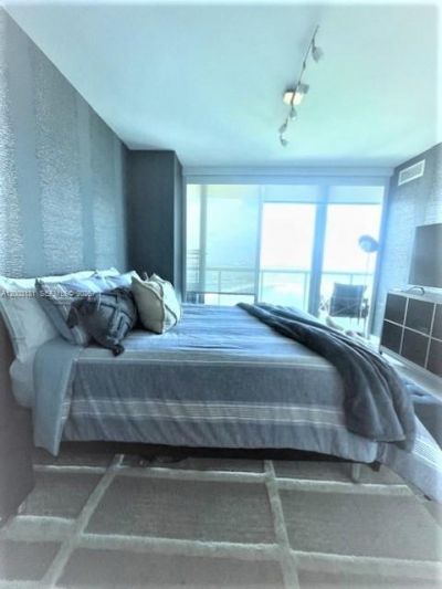 888 Biscayne Blvd , Unit 4310, Miami, FL 33132 Photo