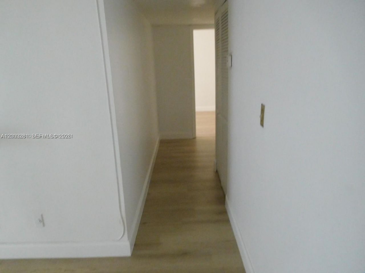 323 Ives Dairy Rd, Unit 323-06, Miami, FL 33179 Photo