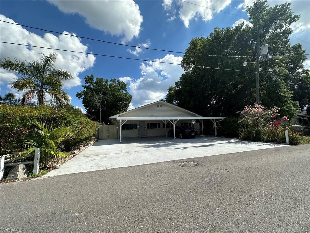 4428 Bessie Ave , Fort Myers, FL 33905 Photo