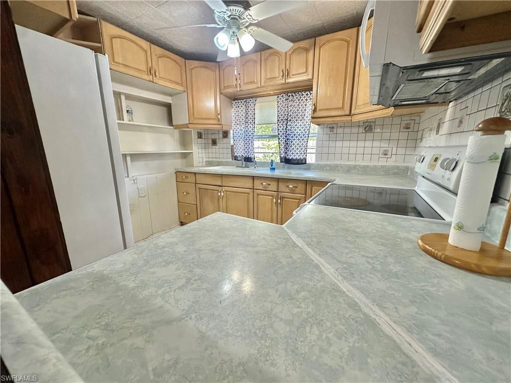 4428 Bessie Ave , Fort Myers, FL 33905 Photo