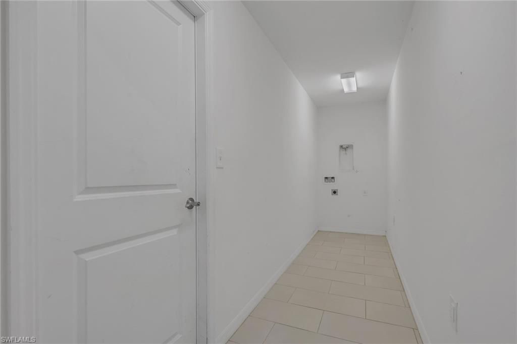 2619 NE 4th Ave , Cape Coral, FL 33909 Photo