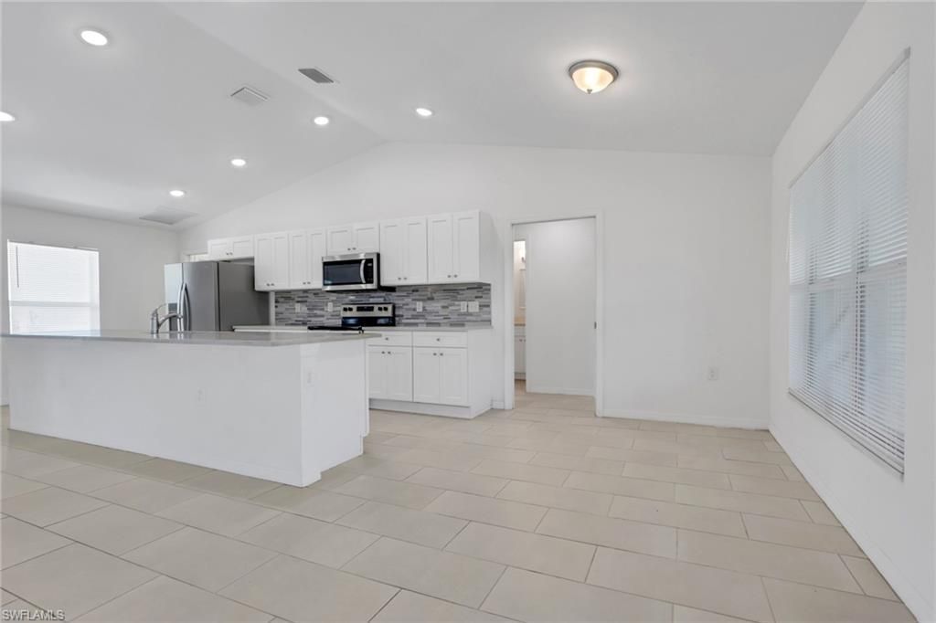 2619 NE 4th Ave , Cape Coral, FL 33909 Photo