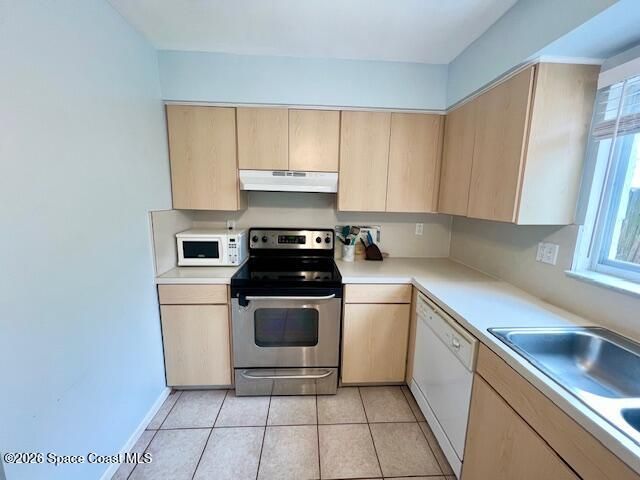 4 Colonial Drive , Cocoa Beach, FL 32931 Photo