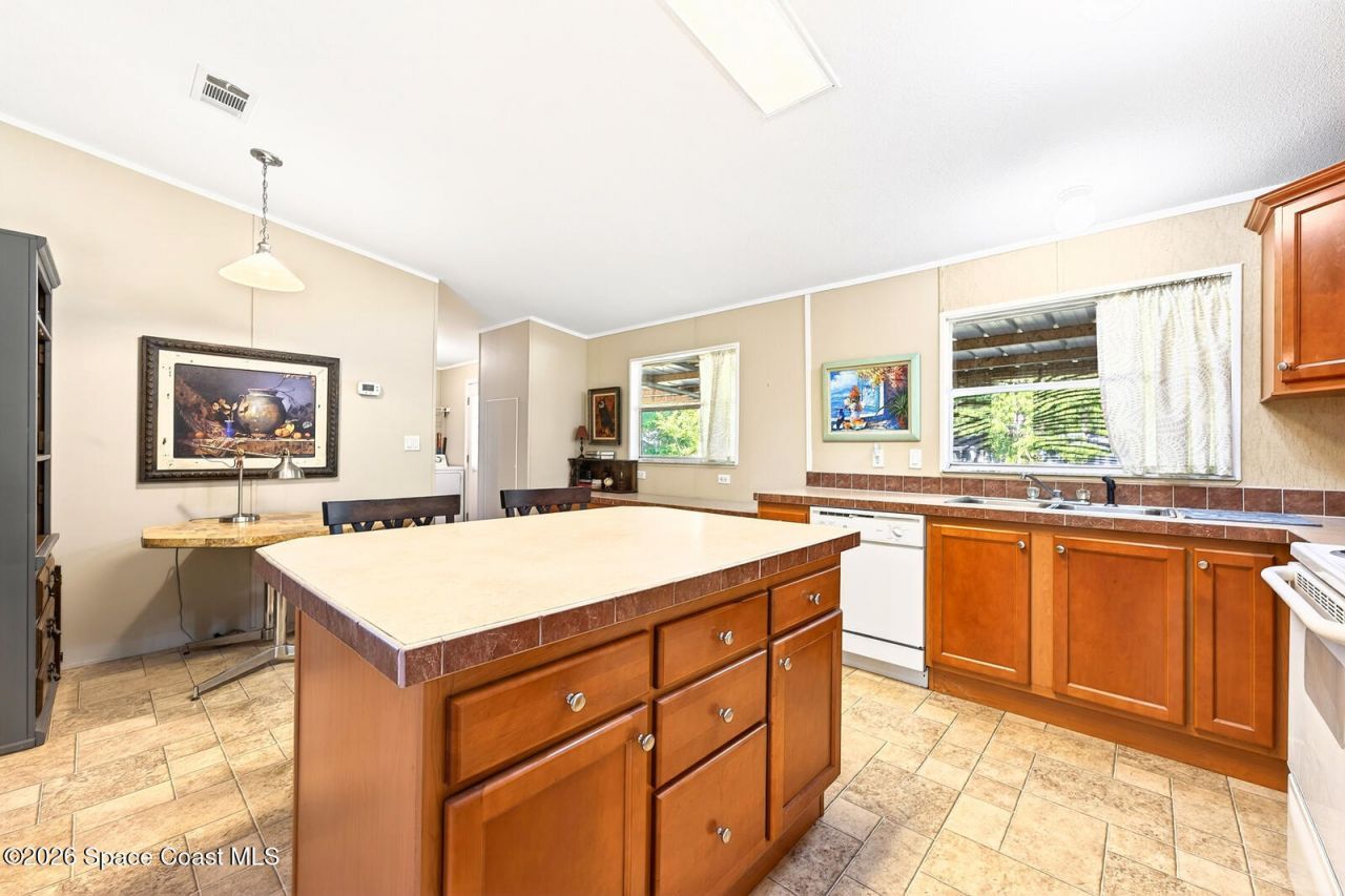 1201 Mills Street , Sanford, FL 32771 Photo