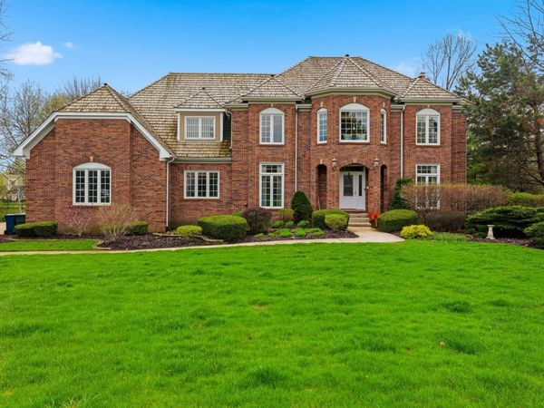 5701 Churchill Lane , Libertyville, IL 60048