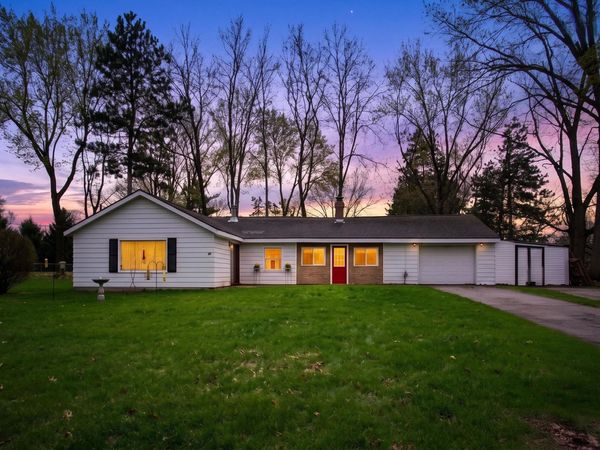 2985 Garden City Road, Jackson, MI 49201