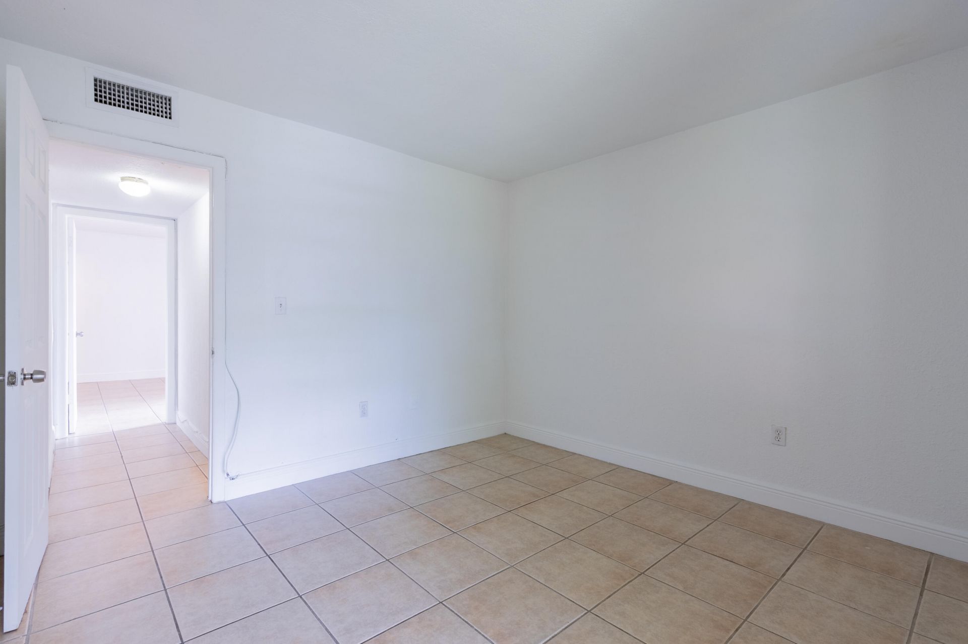 9459 SW 76th Street, Unit R8, Miami, FL 33173 Photo