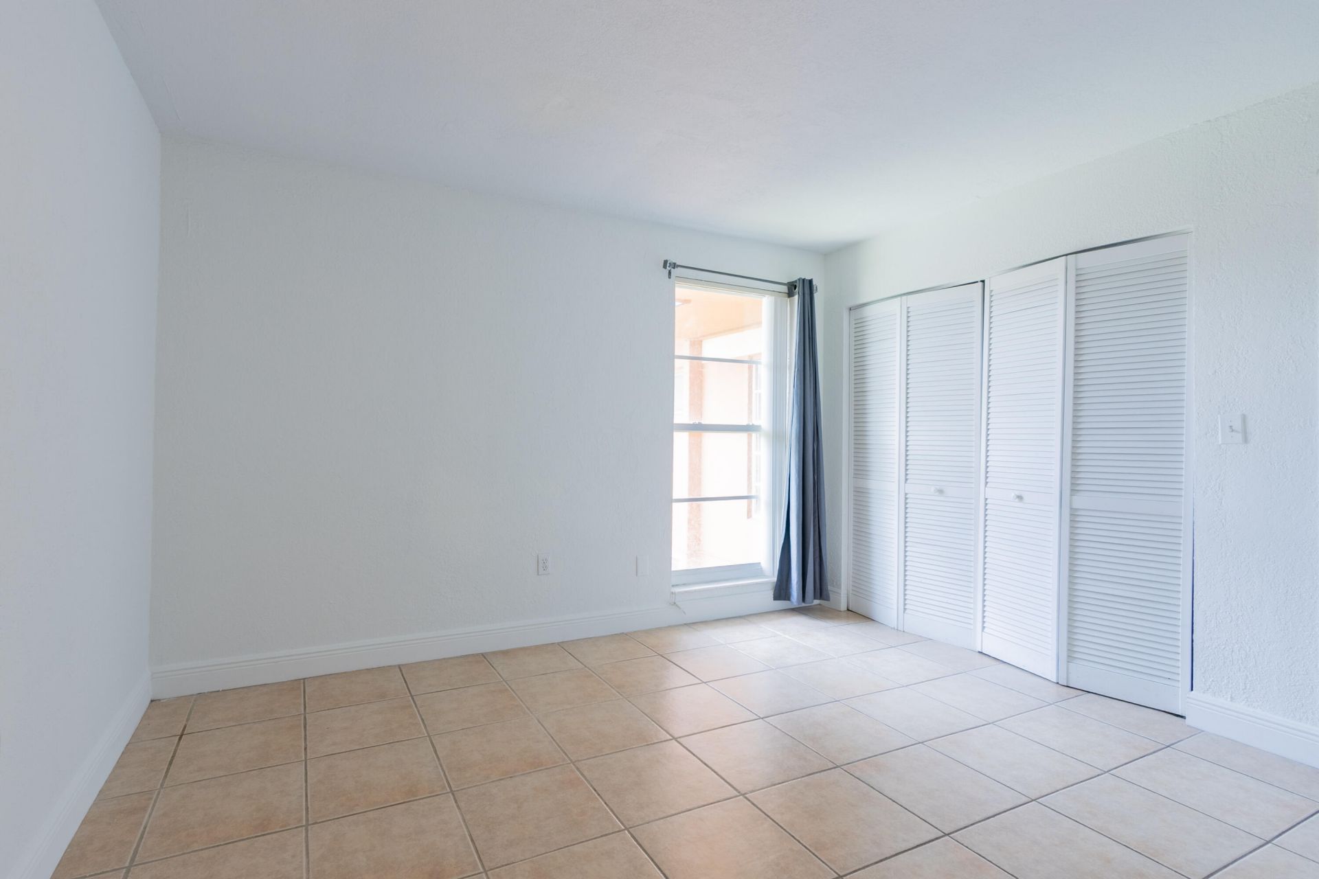 9459 SW 76th Street, Unit R8, Miami, FL 33173 Photo
