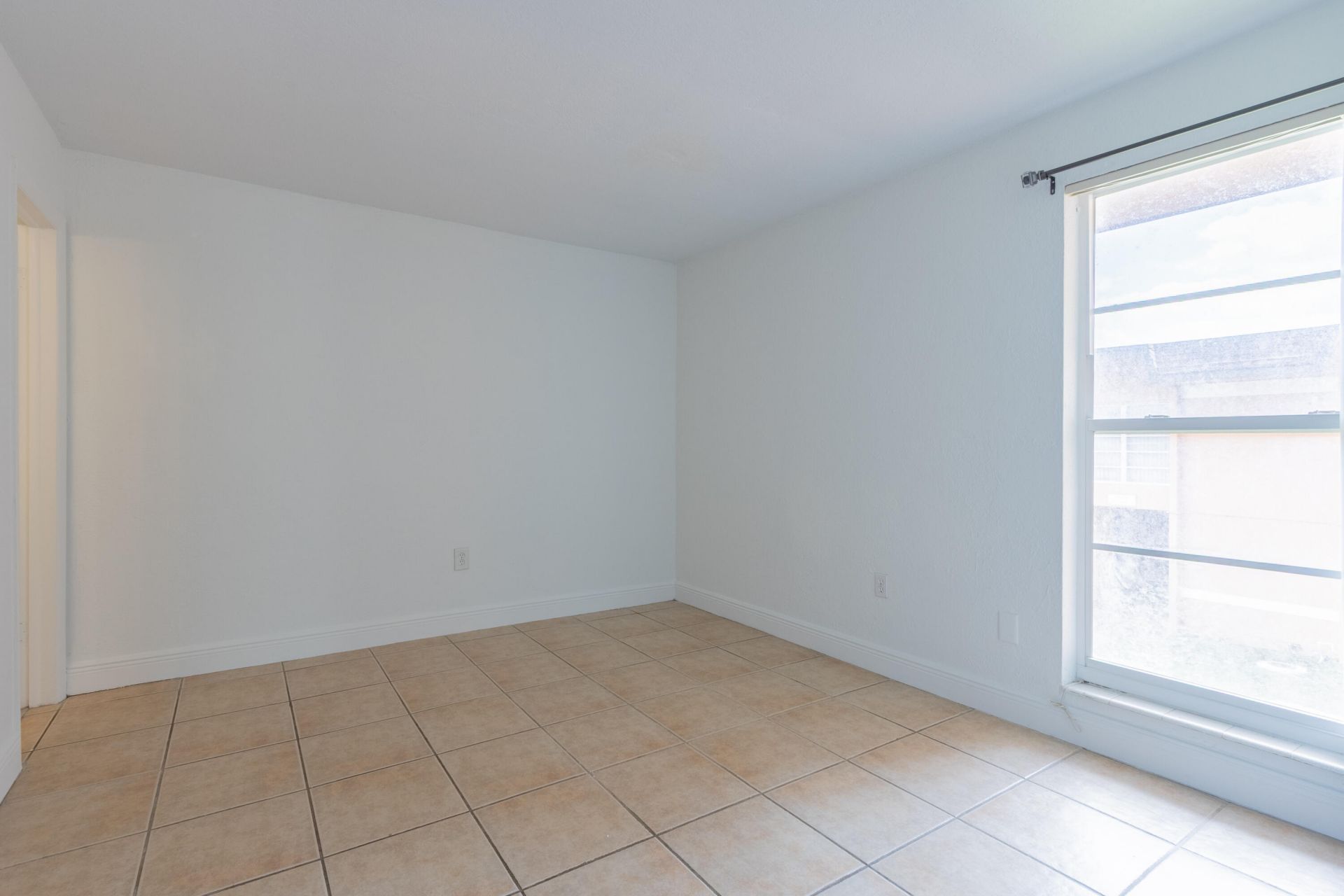 9459 SW 76th Street, Unit R8, Miami, FL 33173 Photo