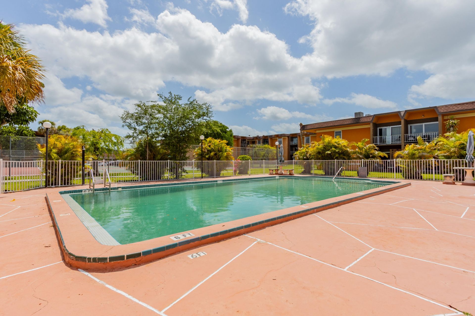 9459 SW 76th Street, Unit R8, Miami, FL 33173 Photo